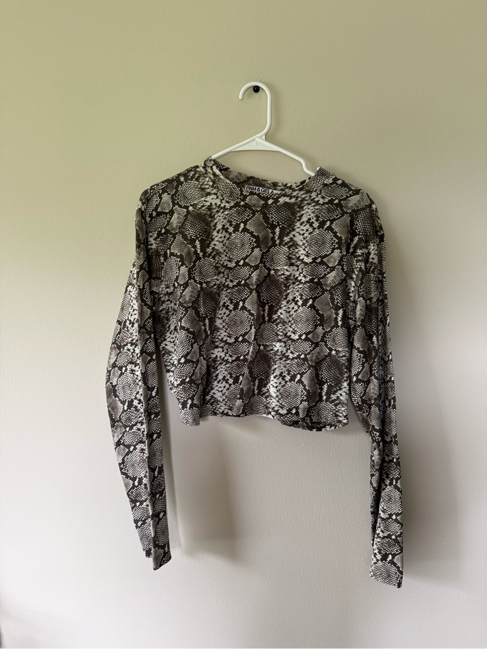 pam & gela snakeskin long sleeve tee